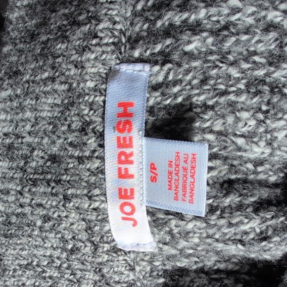 Gray Button-Front Knit Skirt - Picture 4 of 5